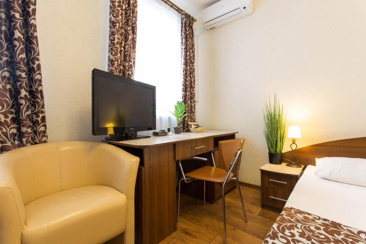 Studio In The City Center - Kravtsova Lane 13B-6 Kharkiv Exterior photo
